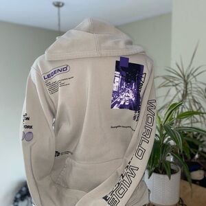 🔥Brooklyn Cloth Cream Hoodie Size L